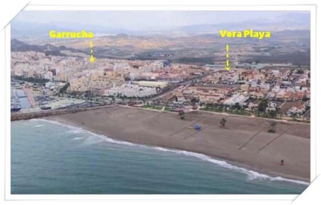 Duplex En Garrucha Con Parking Apartment Exterior foto